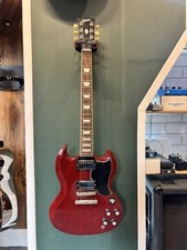 gibson sg standard - cherry - 2013 - Inc Original Hard Case