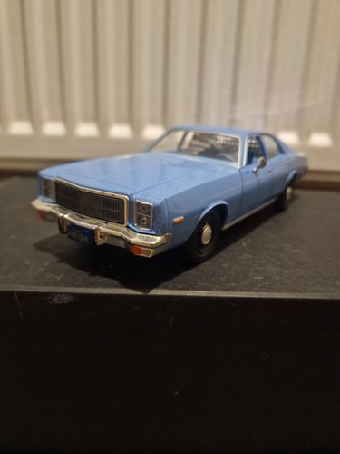 Plymouth fury 1977 - 1:24,