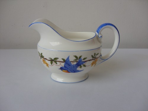 Aynsley blue bird pattern milk - blue,