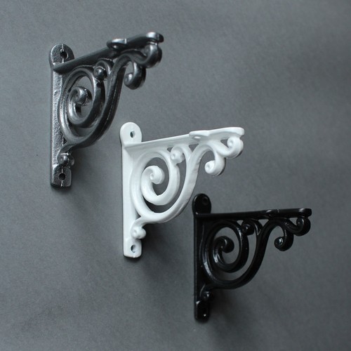 Small antique cast iron - 4",