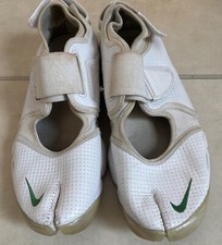 Nike Air Rift Split Toe