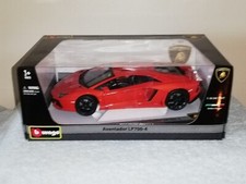 Burago Rare 1:18 scale Diecast Lamborghini Aventador LP 700-4 new and Unopened 