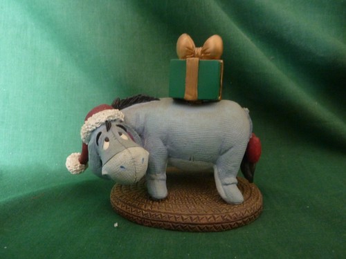 Disney simply pooh - figure,