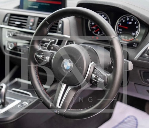 Leather sport steering wheel - m,