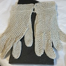 Vintage XS Youth Cream Hand Crocheted Made Lace Gloves Bridgerton Church Wedding