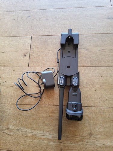 Genuine dyson charger - genuine,