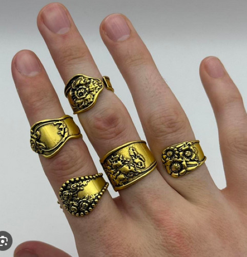 Gold flower spoon rings