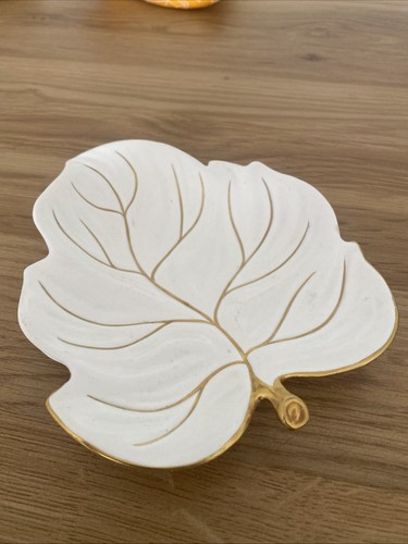Carltonware hand painted - hand,