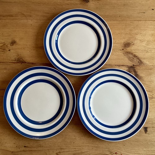 Three vtg swinnertons somerset - three,