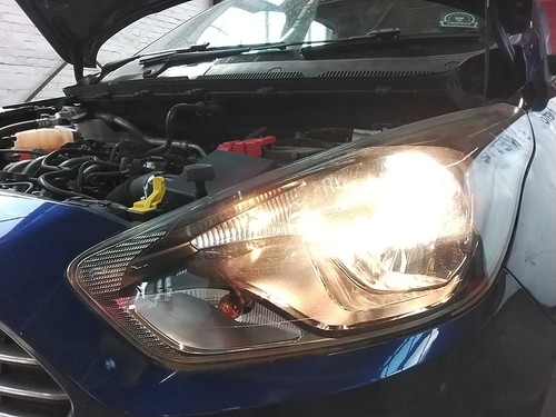 Headlight passenger left lamp - passenger,