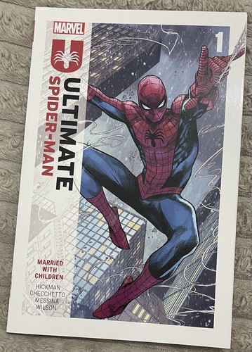 Ultimate spider man - spider-man, by