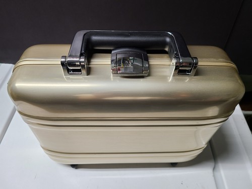 Halliburton signature handbag - halliburton,