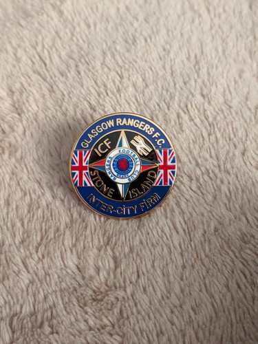 Rangers football pin - football,