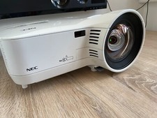 NEC NP610S LCD Projector White