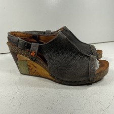 The Art Company Leather Wedge
