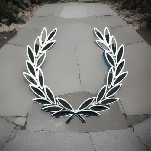 Fred perry lapel pin - perry,