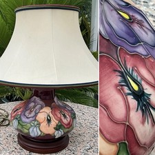 Vtge MOORCROFT “PANSY” RACHEL BISHOP TUBELINED POTTERY LAMP + ORIGINAL SHADE 16”