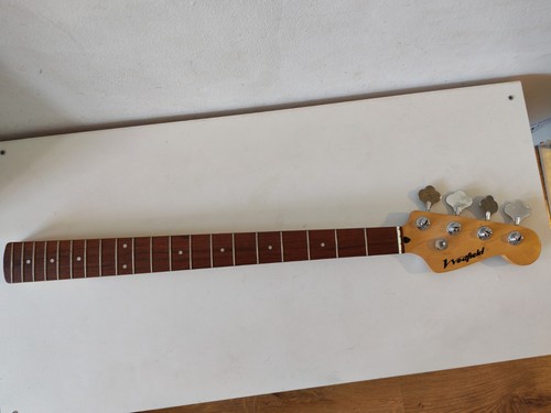 Bass guitar neck fully - p,