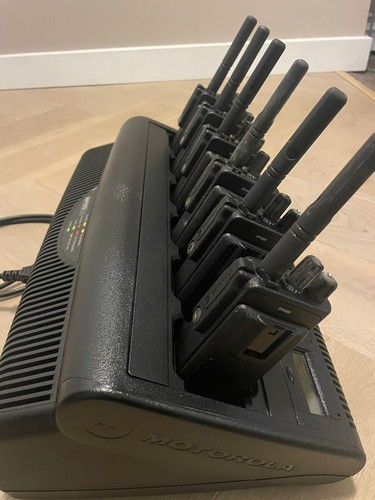Motorola dp4400 uhf - motorola,