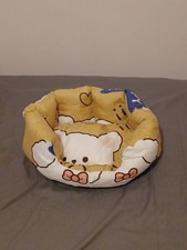 15' x 10' inh Cute cat bed for