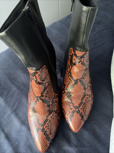 Women boots size 6 - m&s, women's