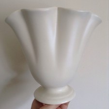 Vintage Elegance Scarce Shape