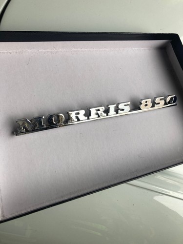 Morris 850 badge - badge, (mini)