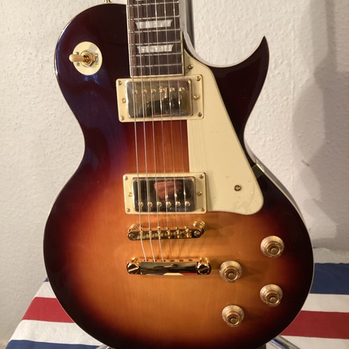 Vintage guitar v100 - , (v100