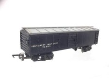 Triang R344 OO Gauge Track Cleaning Car (Black)