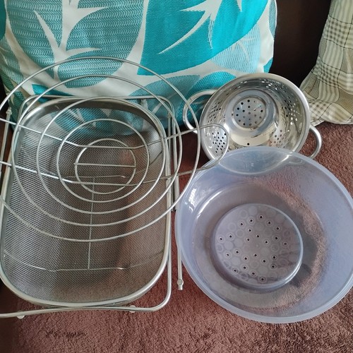Large colander with extendable - large,