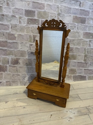 Dolls house scale - dolls, 1/12