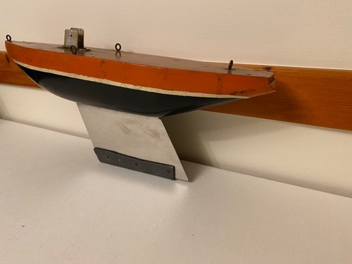 Vintage wooden pond yacht hull - vintage,