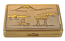 Clover Vintage Musical Powder