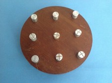 VINTAGE WOODEN & METAL NOUGHTS