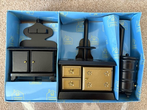 Doll house range type - house, range-type