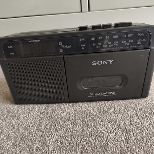 Sony cassette radio dual - cassette, alarm