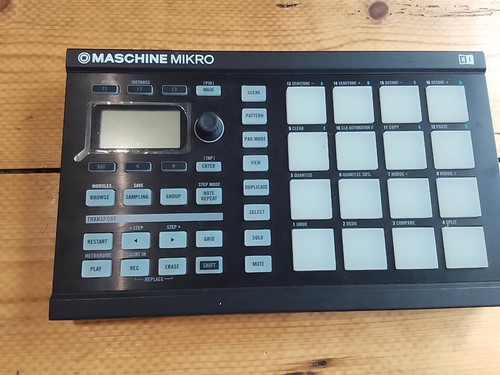 Native instruments maschine - native,