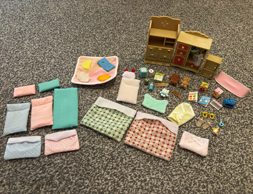 Sylvanian families 12 - sylvanian,