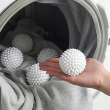 4 x REUSABLE TUMBLE ECO DRYER
