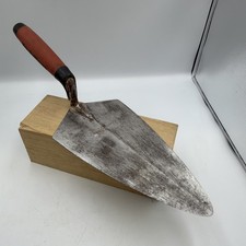 MARSHALLTOWN 19-11 USA BRICK TROWEL USED BUILDERS BRICKLAYERS TOOL