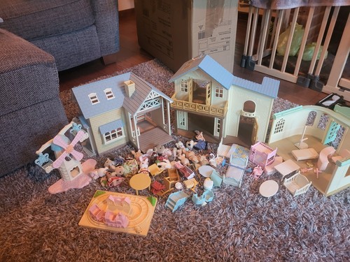 Sylvanian family bundle - family,