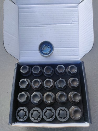 Genuine 997 porsche wheels - genuine,