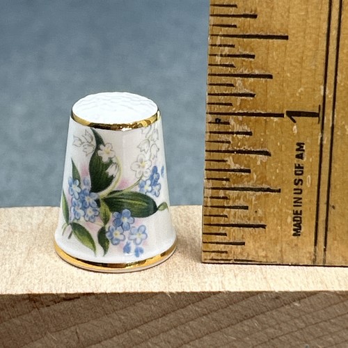Vintage royal grafton bone - royal,