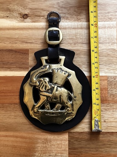 Large vintage horse brass - large,