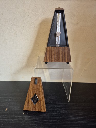 Wittner pyramid mechanical - pyramid,