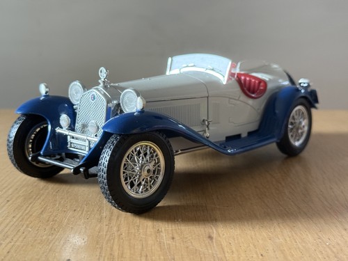 Bburago diecast model - 1:18,