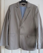EXCELLENT CONDITION Mens
