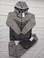 Nike Men's Tracksuit Size S