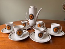J & G Meakin Studio Pottery