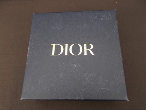 Collectable empty boxes - ,
